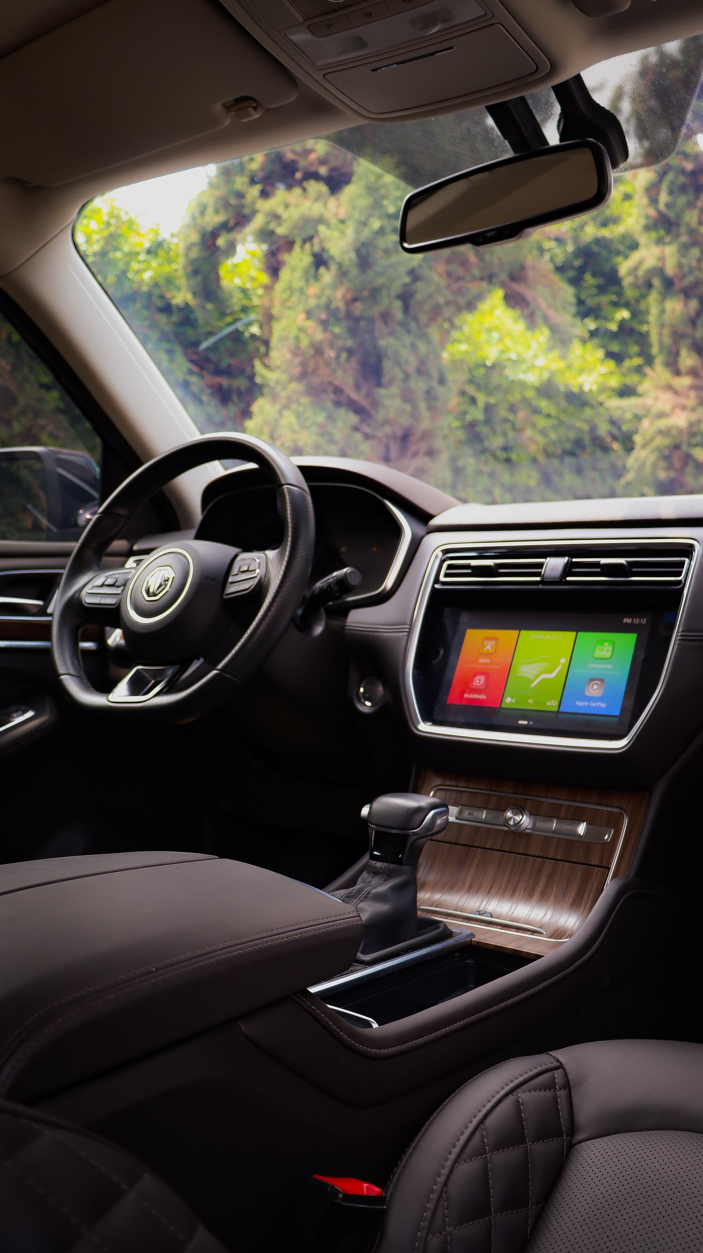 INTERIOR MG RX8 2022