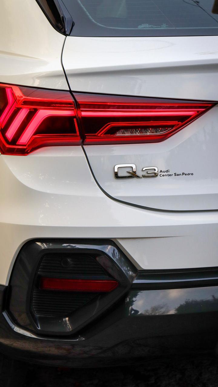 AUDI Q3 SB SELECT 2022