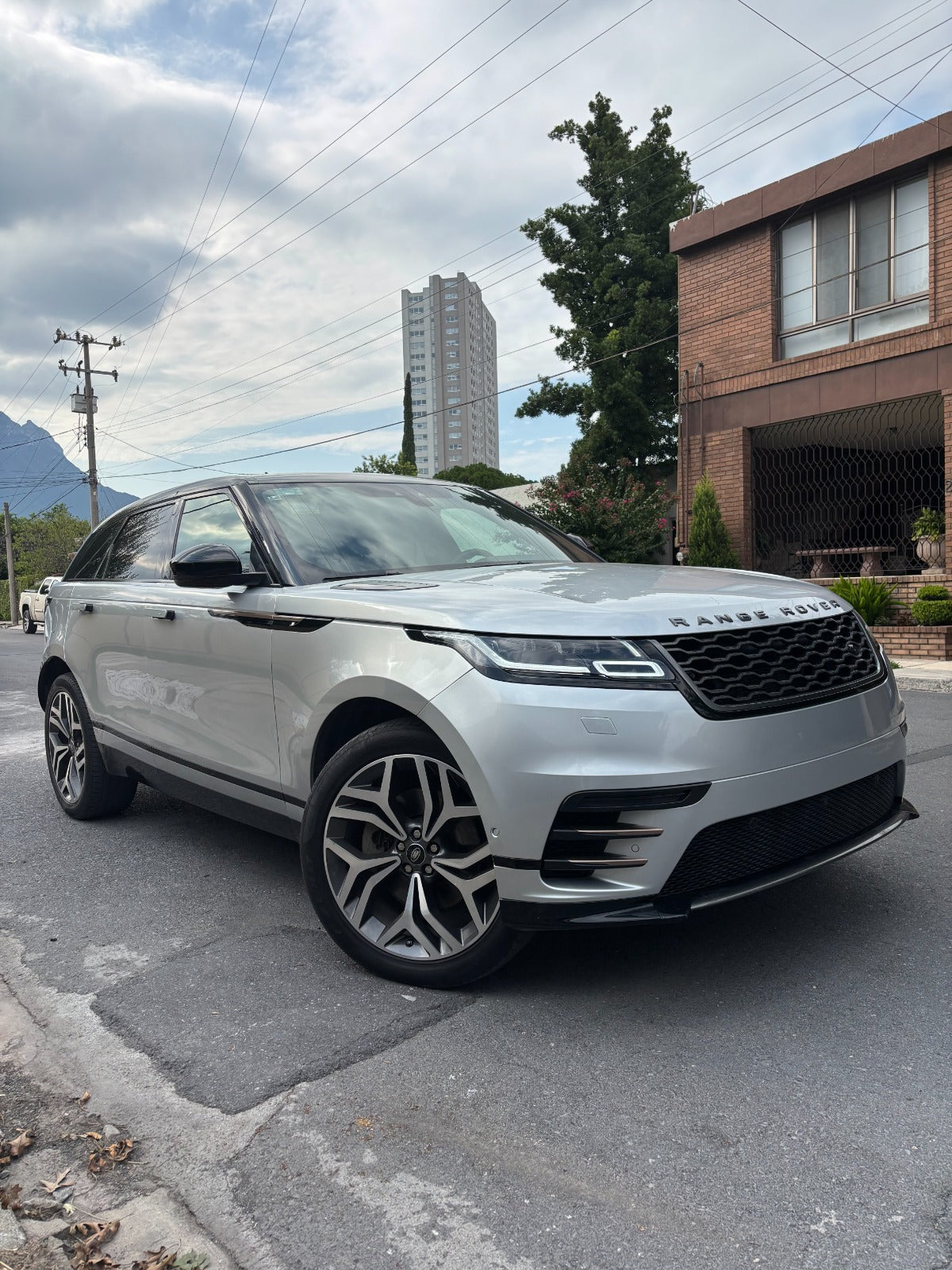 LAND ROVER RANGE ROVER VELAR 2019