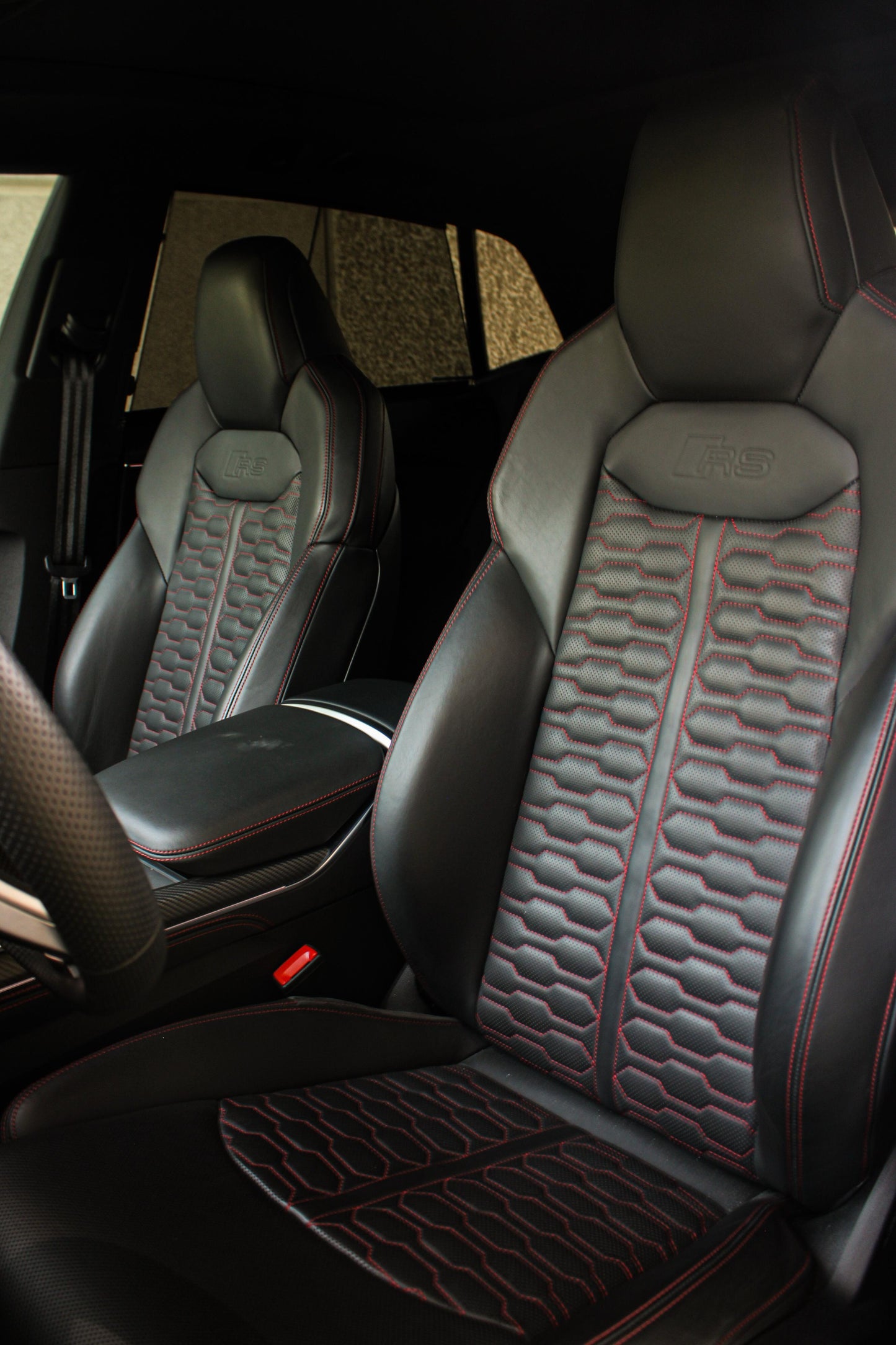 ASIENTOS AUDI RSQ8 2022