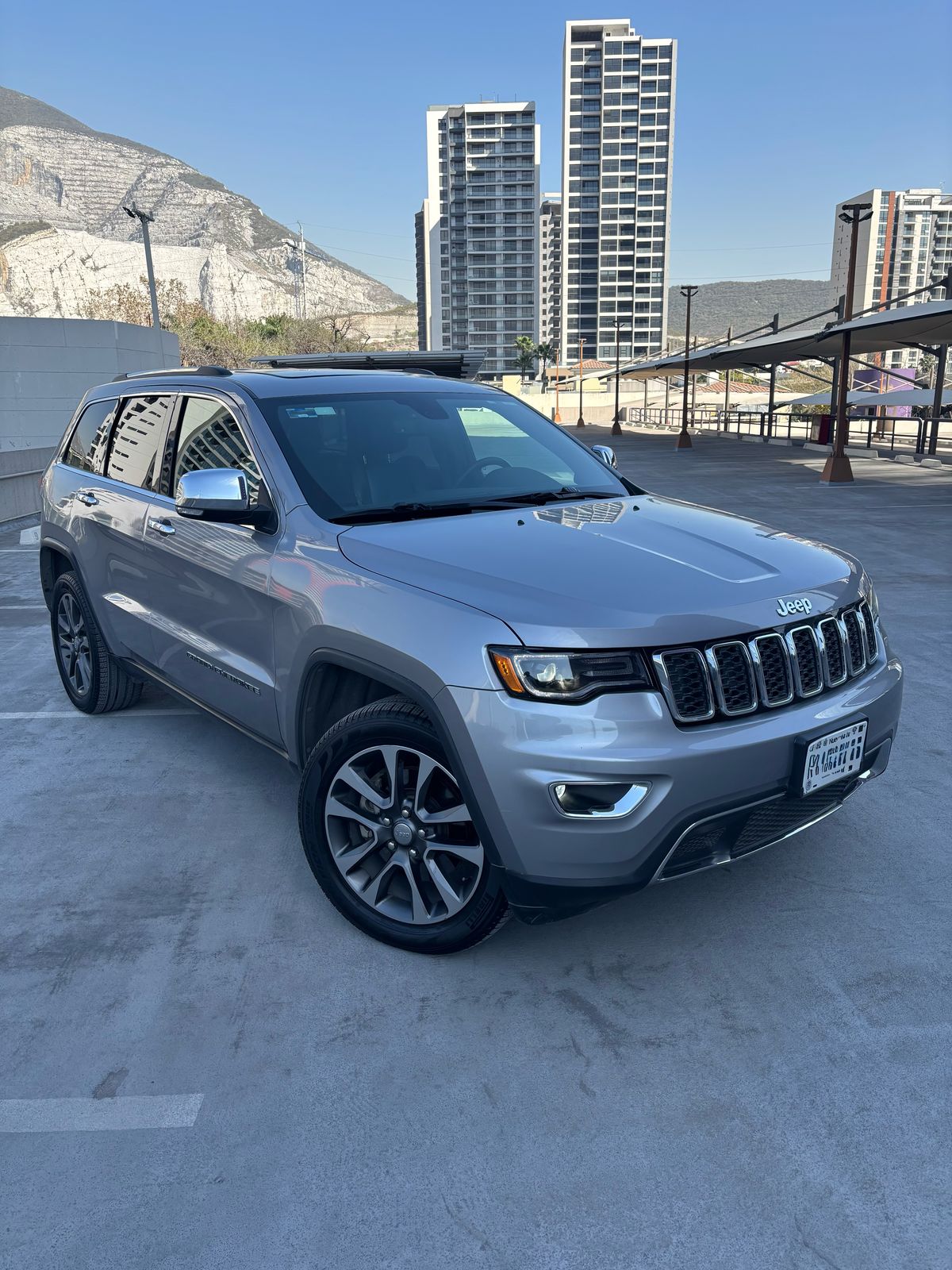 JEEP GRAND CHEROCKEE LIMITED 2018