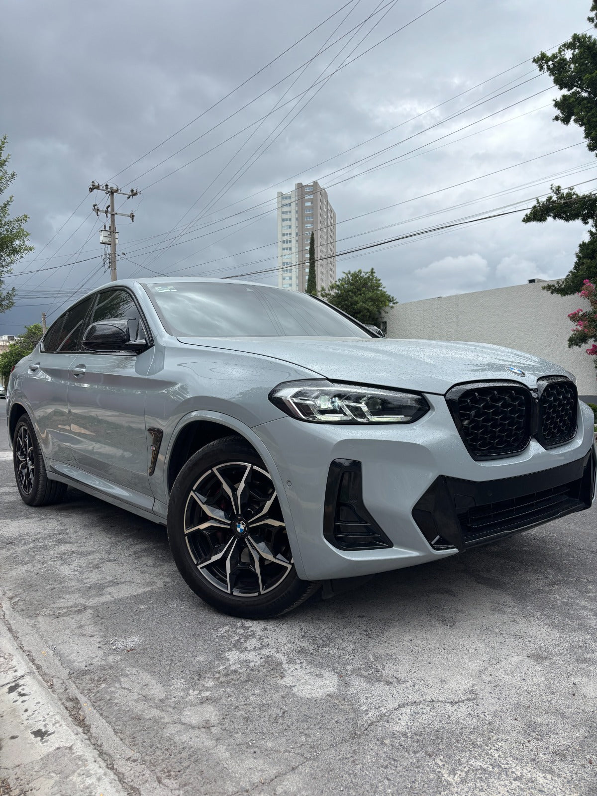 BMW X4 M SPORT 2023