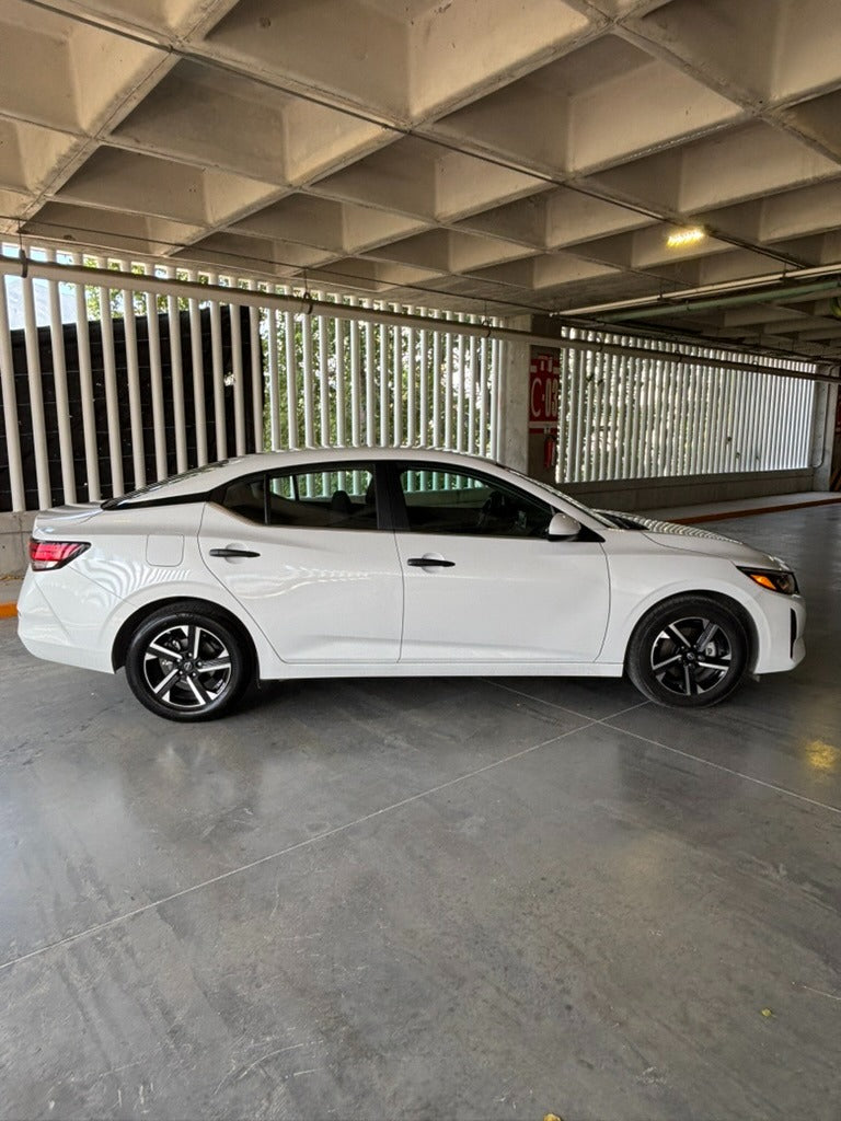NISSAN SENTRA ADVANCE 2024
