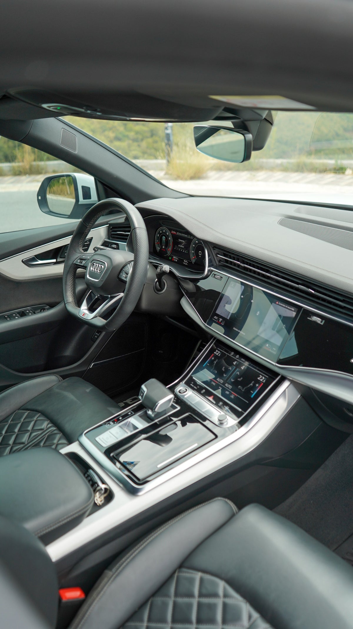 Audi Q8 S line 2025