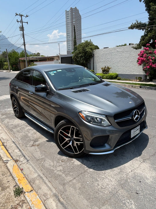 MERCEDES BENZ GLE 43 AMG 2019