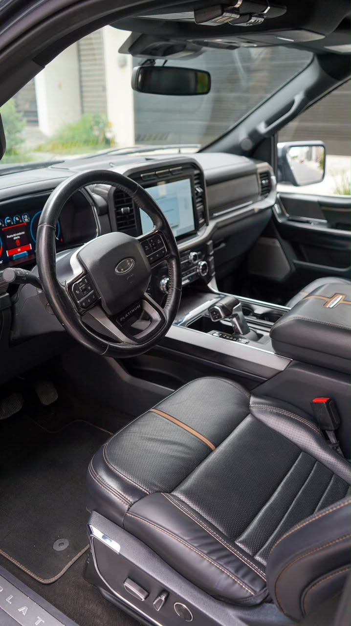 Ford Lobo Platinum Doble Cabina 4x4 2021