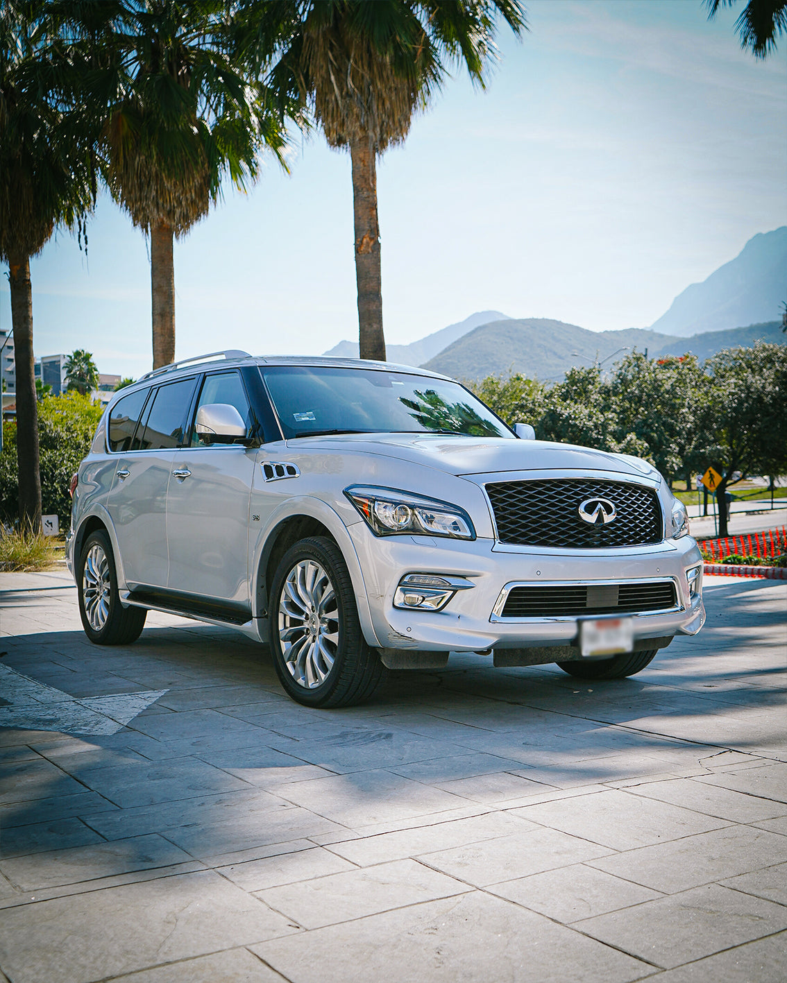 INFINITI QX80 2017