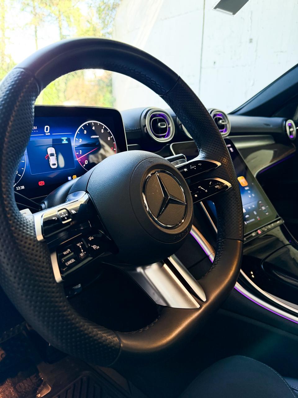 Mercedes Benz C200 2025