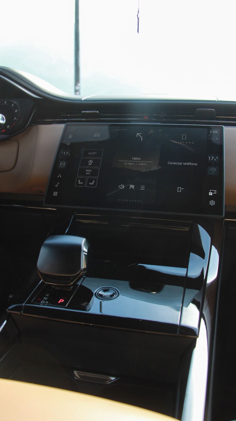 LAND ROVER RANGE ROVER SPORT SV 2025