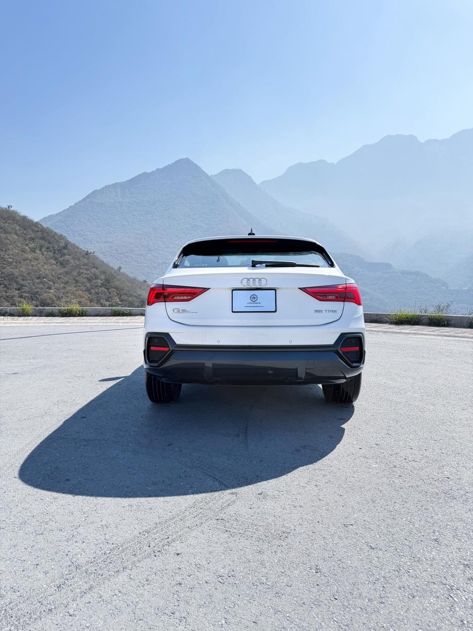 AUDI Q3 SB SELECT 2022