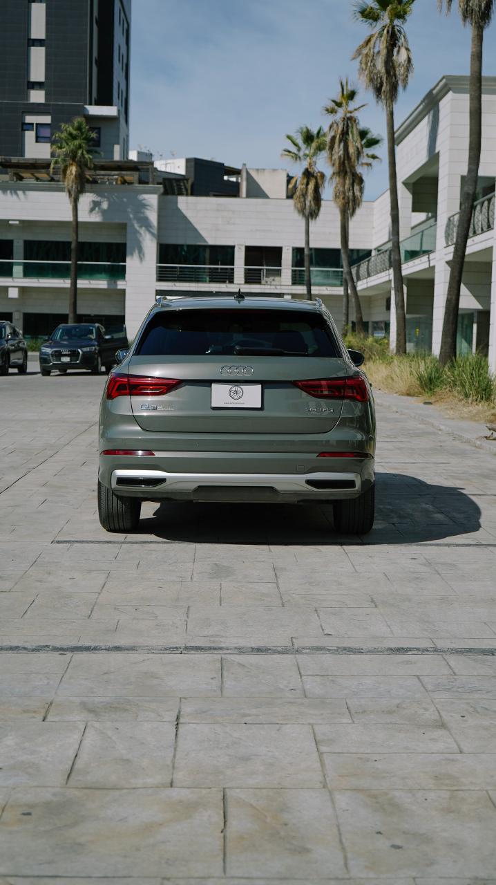 AUDI Q3 SUV SELECT 2022