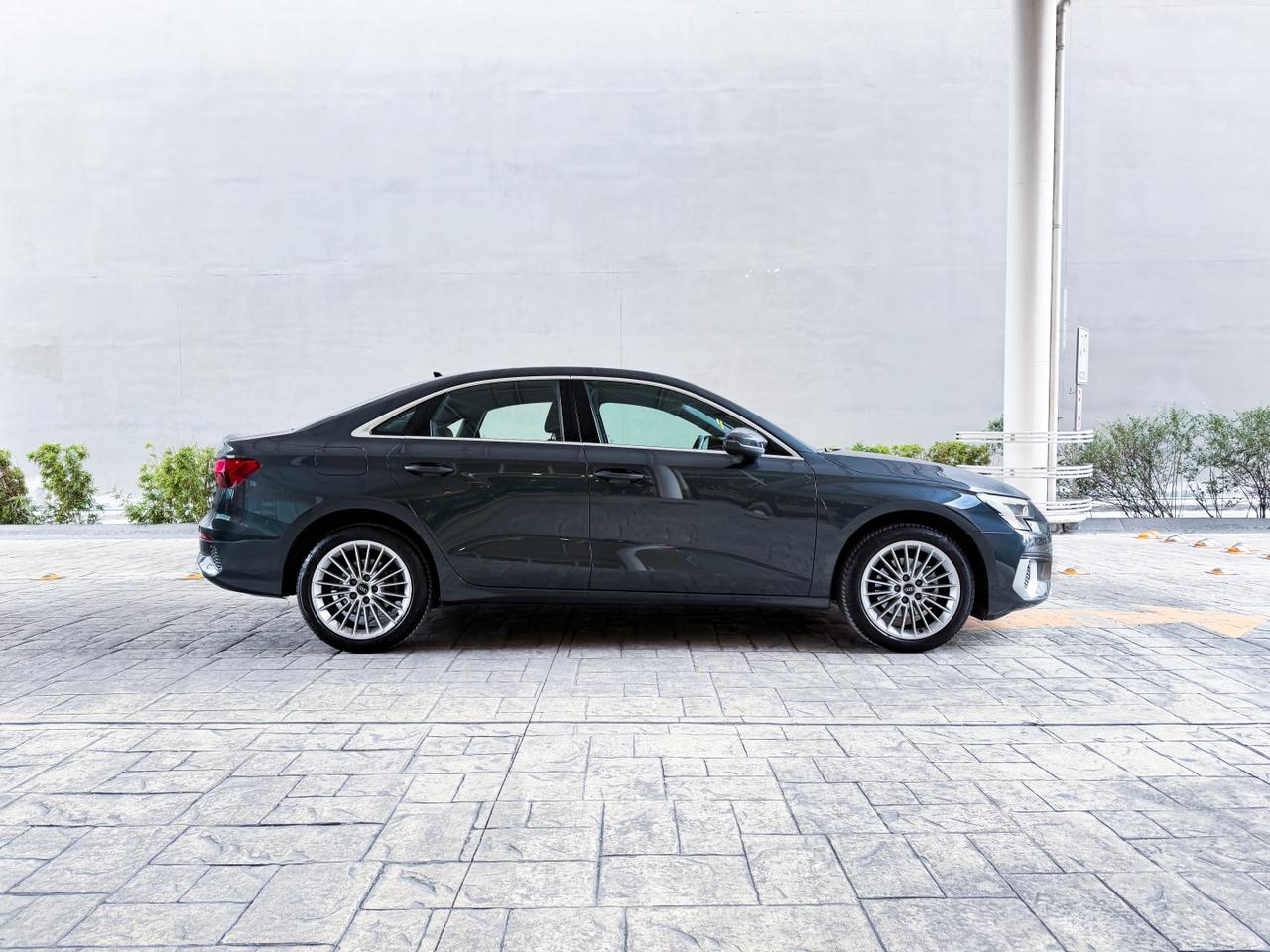 AUDI A3 SEDAN SELECT 2024