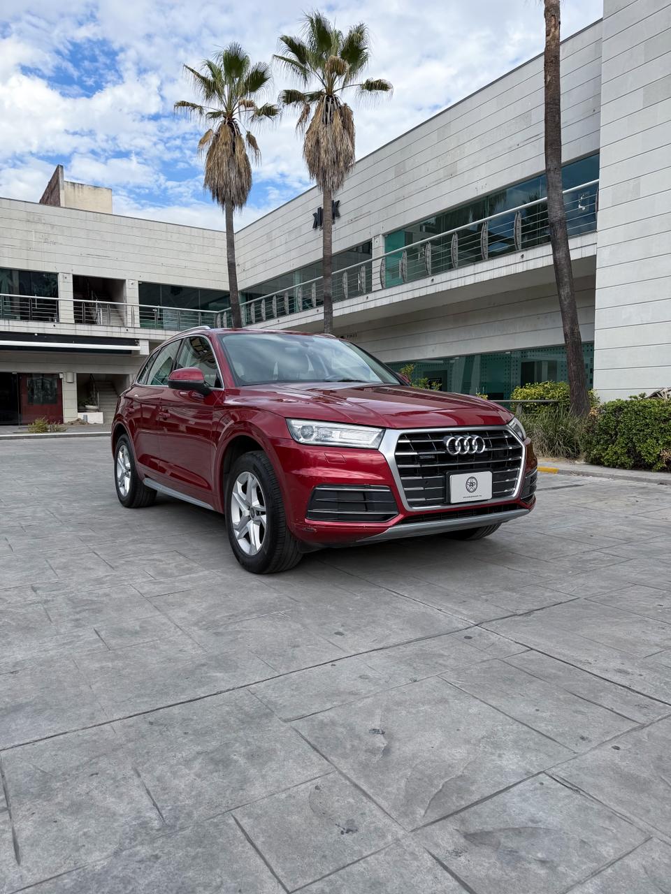 Audi Q5 SUV Select 2019