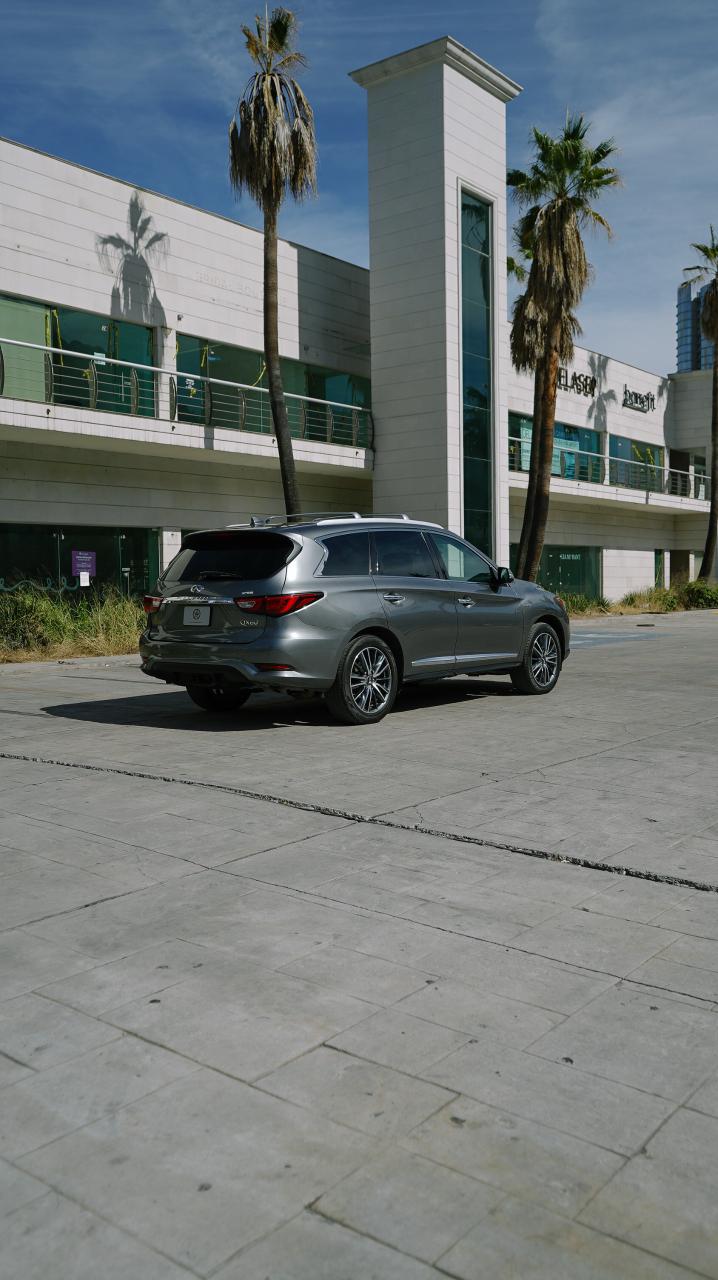 INFINITI QX60 HYBRID PLUS 2018