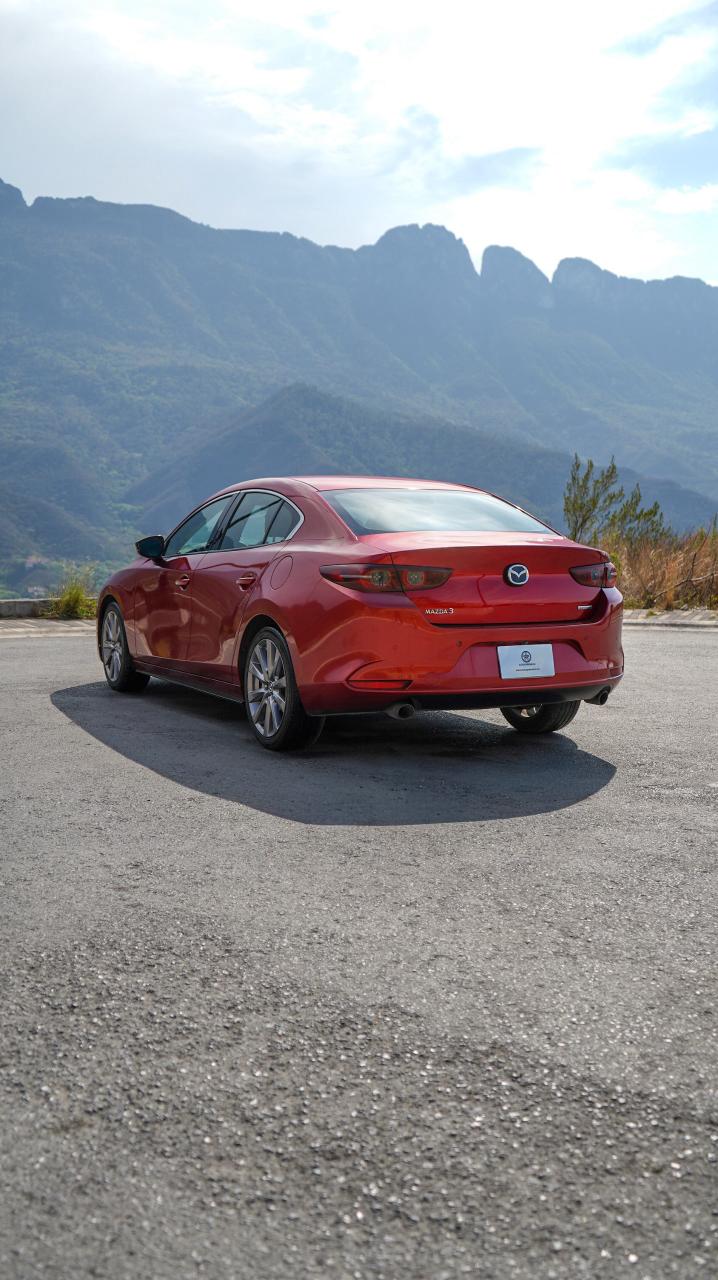 Mazda 3 i Grand Touring 2020