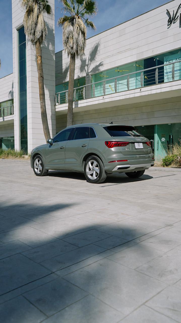 AUDI Q3 SUV SELECT 2022