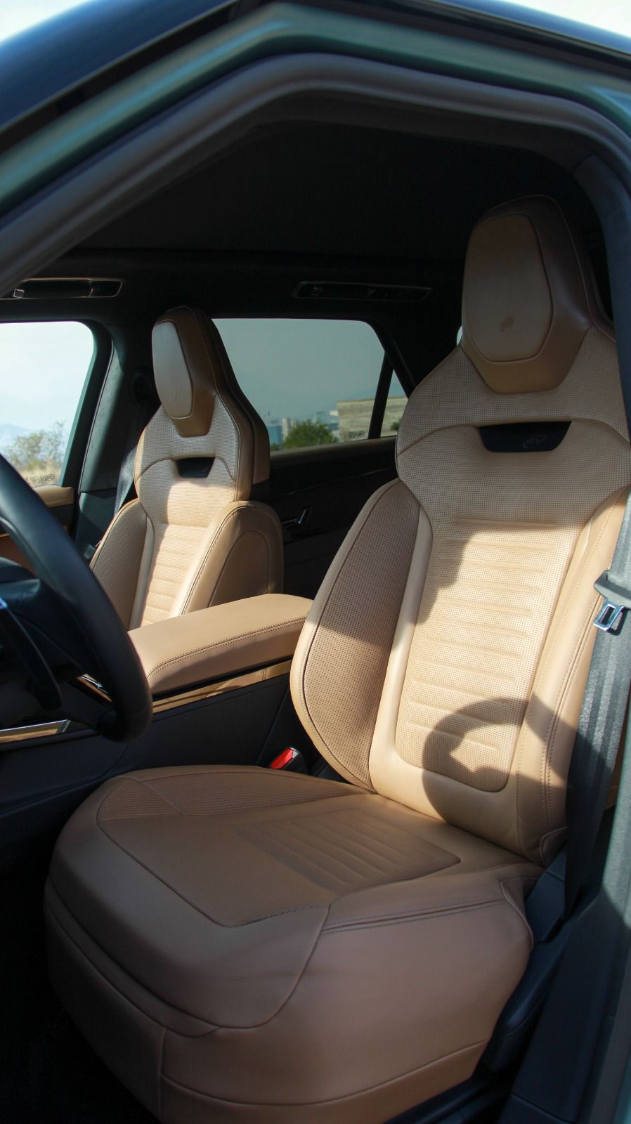 LAND ROVER RANGE ROVER SPORT SV 2025