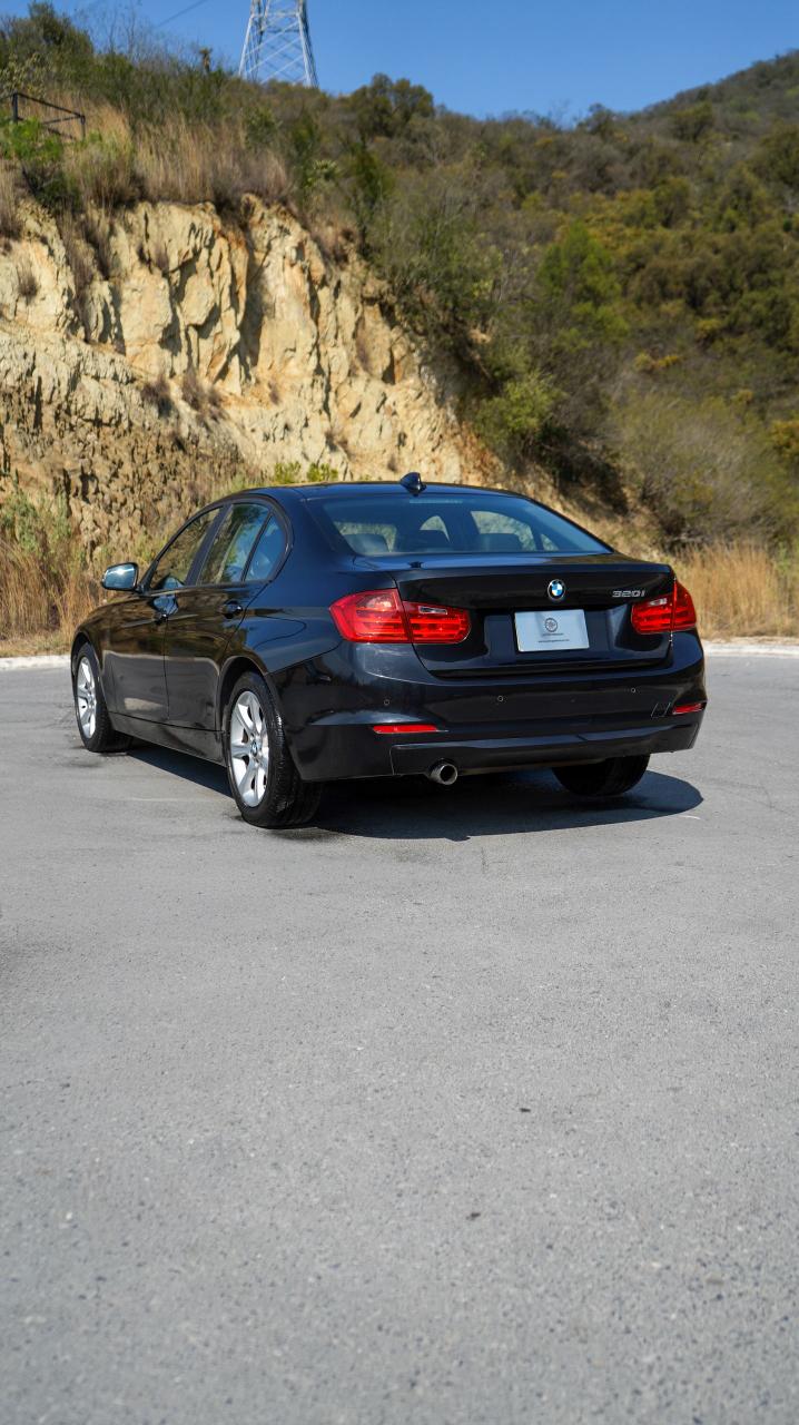 BMW Serie 320i 2015