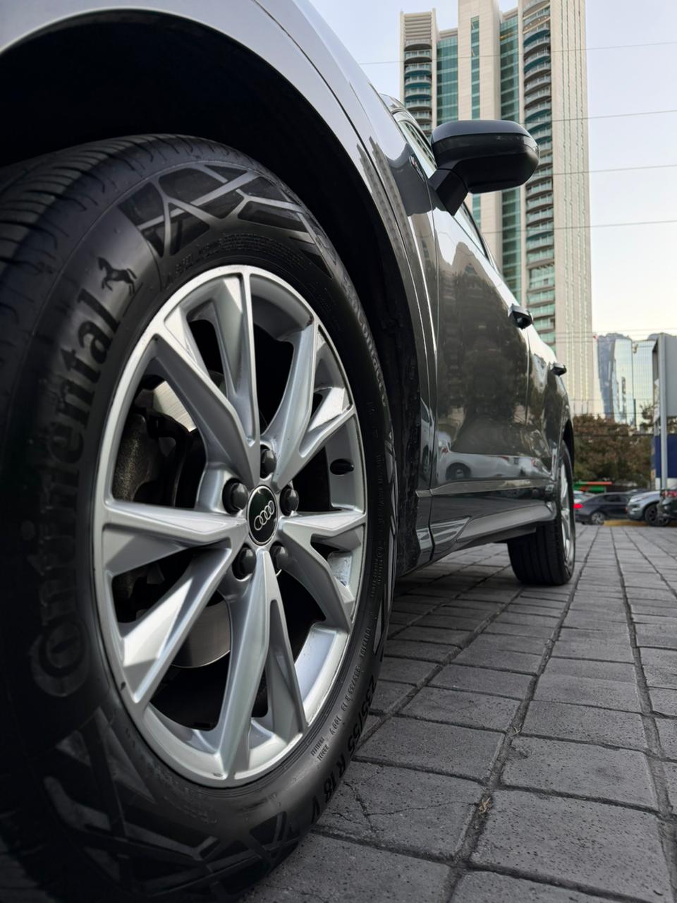 AUDI Q3 SUV SLINE 2023