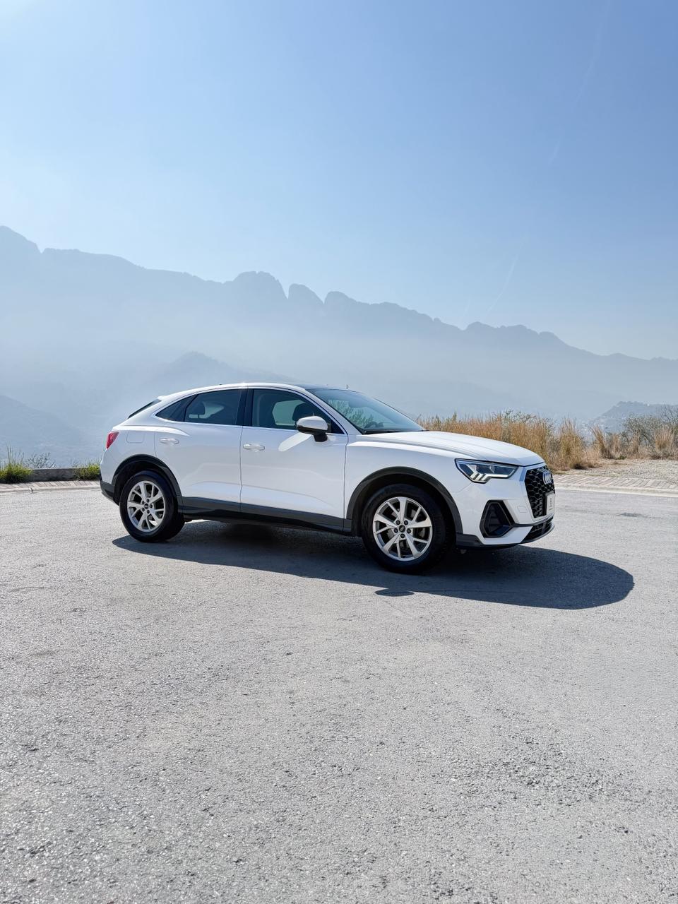 AUDI Q3 SB SELECT 2022