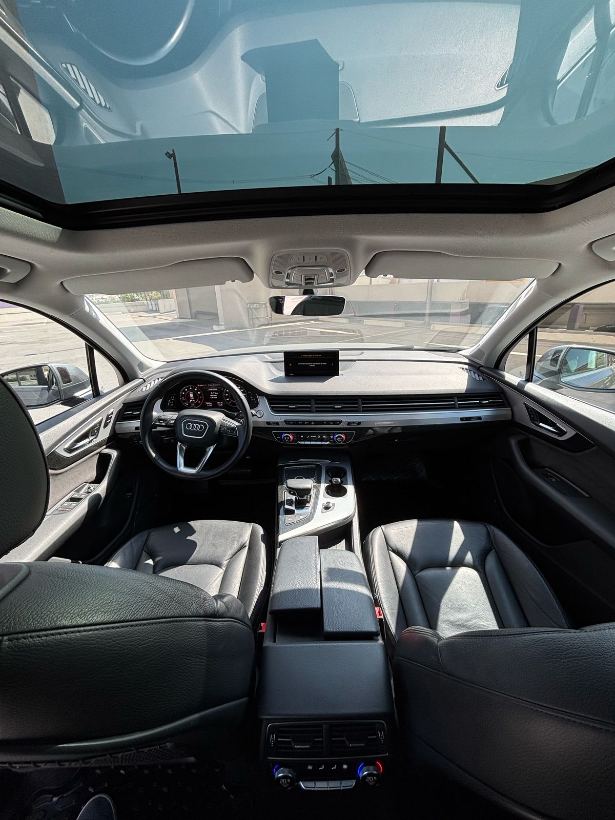 AUDI Q7 ELITE INTERIOR