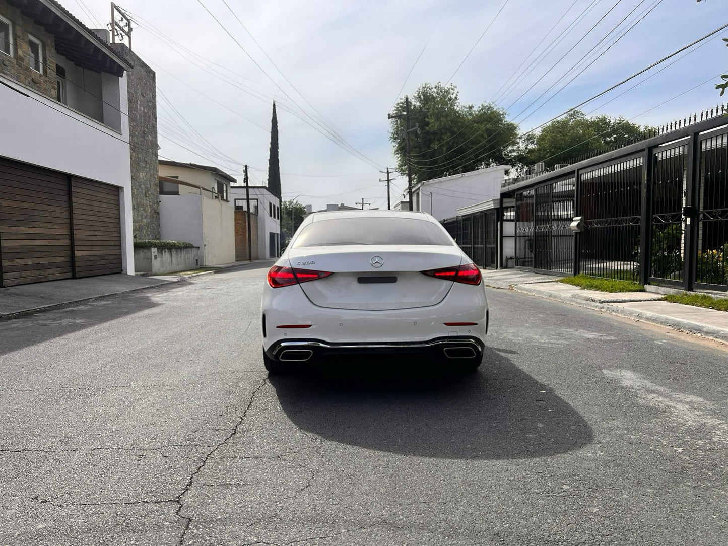 MERCEDES BENZ C200 SPORT AMG 2022 POR ATRAS