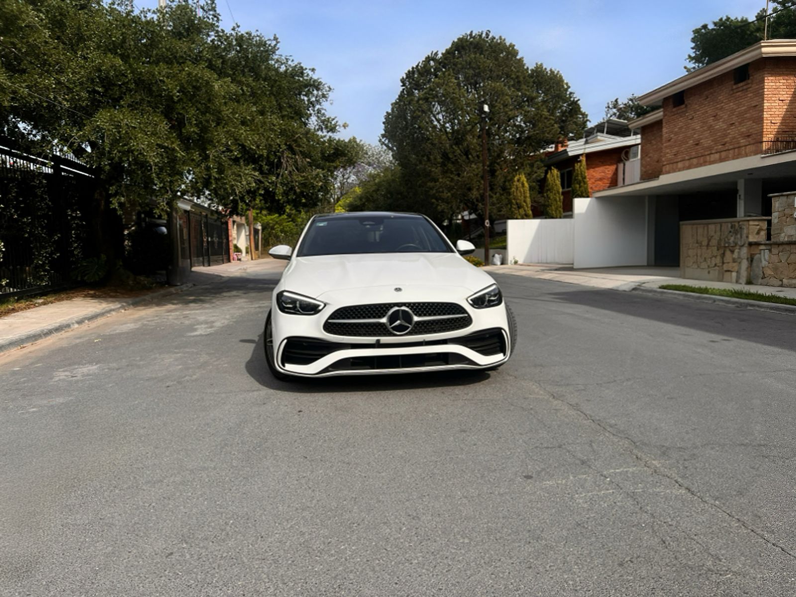 MERCEDES BENZ C200 AMG