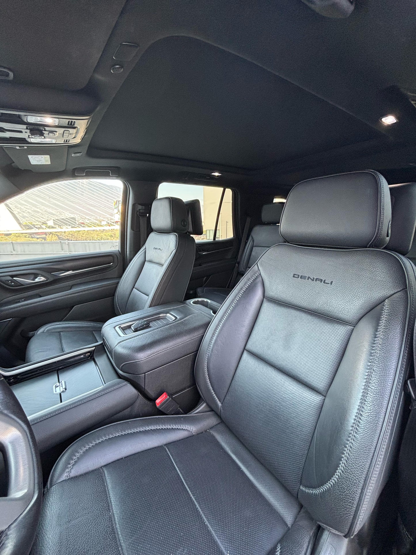 GMC YUKON DENALI 2022