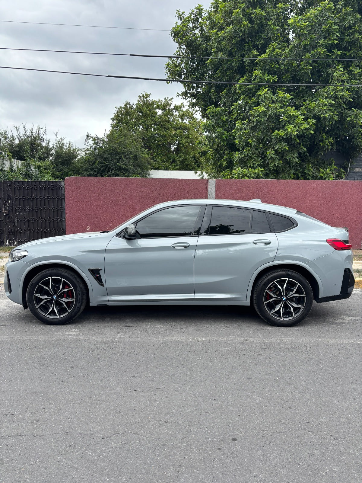 BMW X4 M SPORT 2023