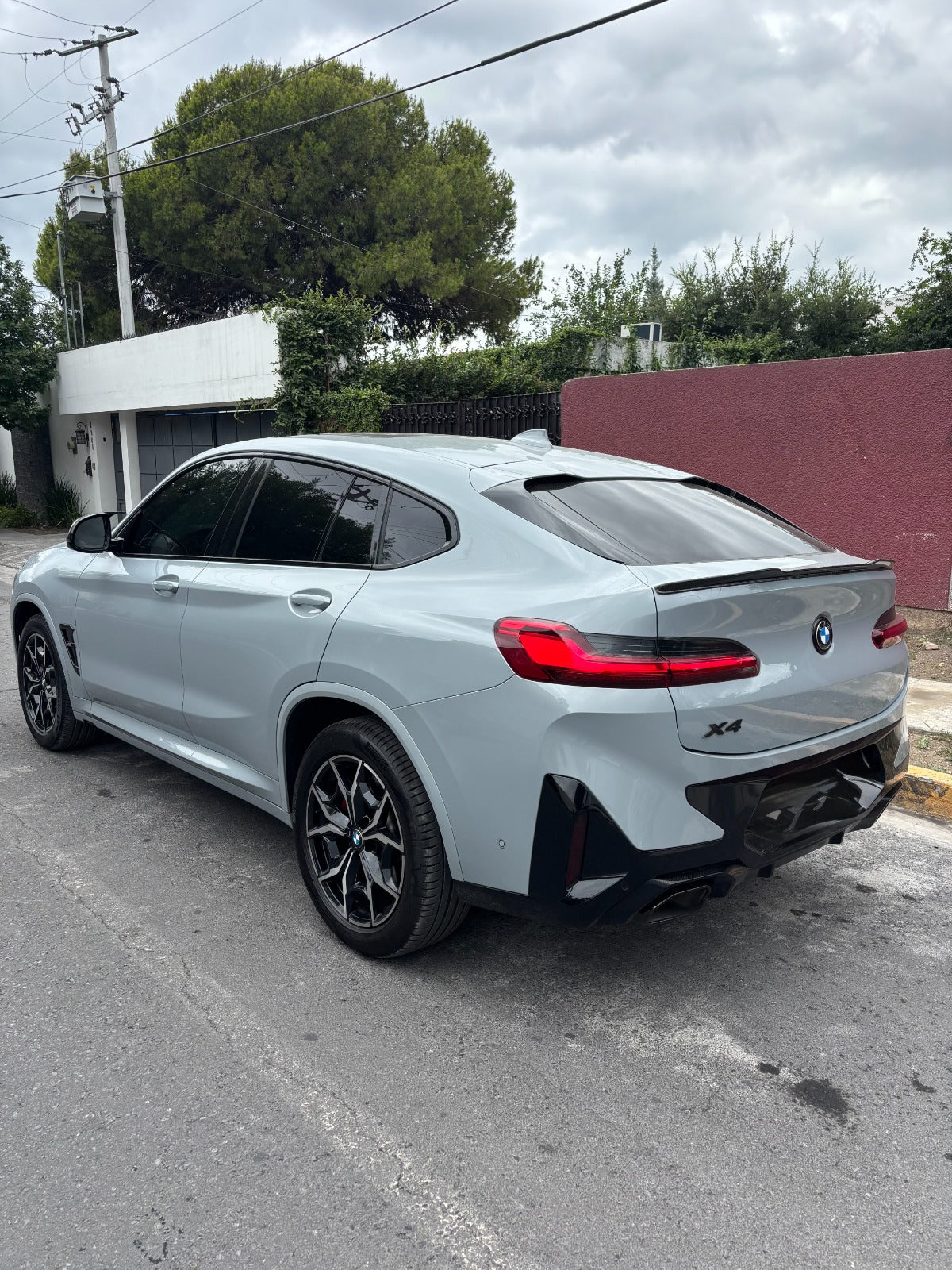 BMW X4 M SPORT 2023