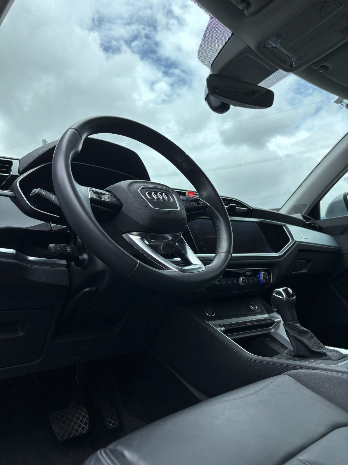 AUDI Q3 SUV SELECT 2023