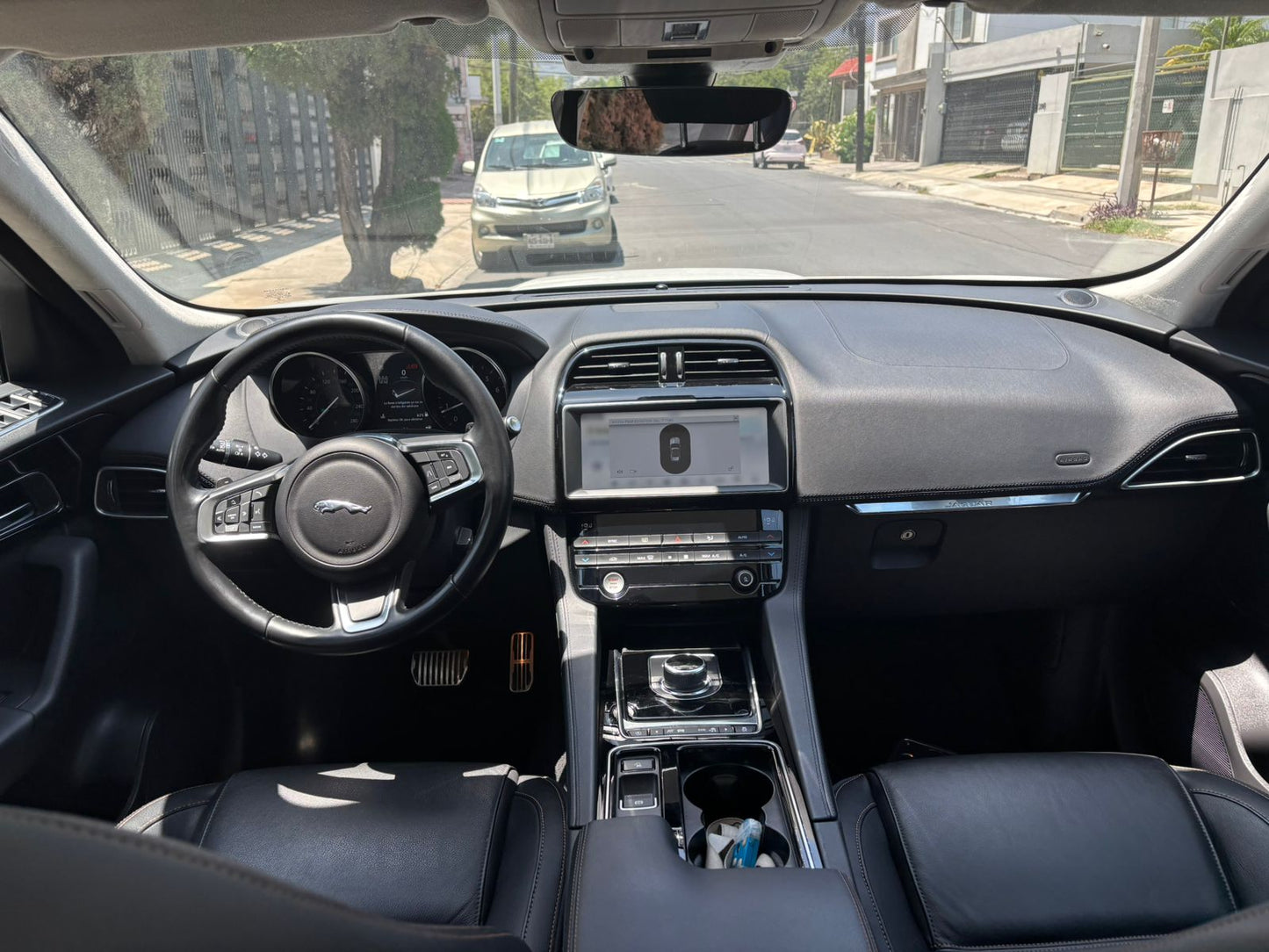 JAGUAR F-PACE 300 2019