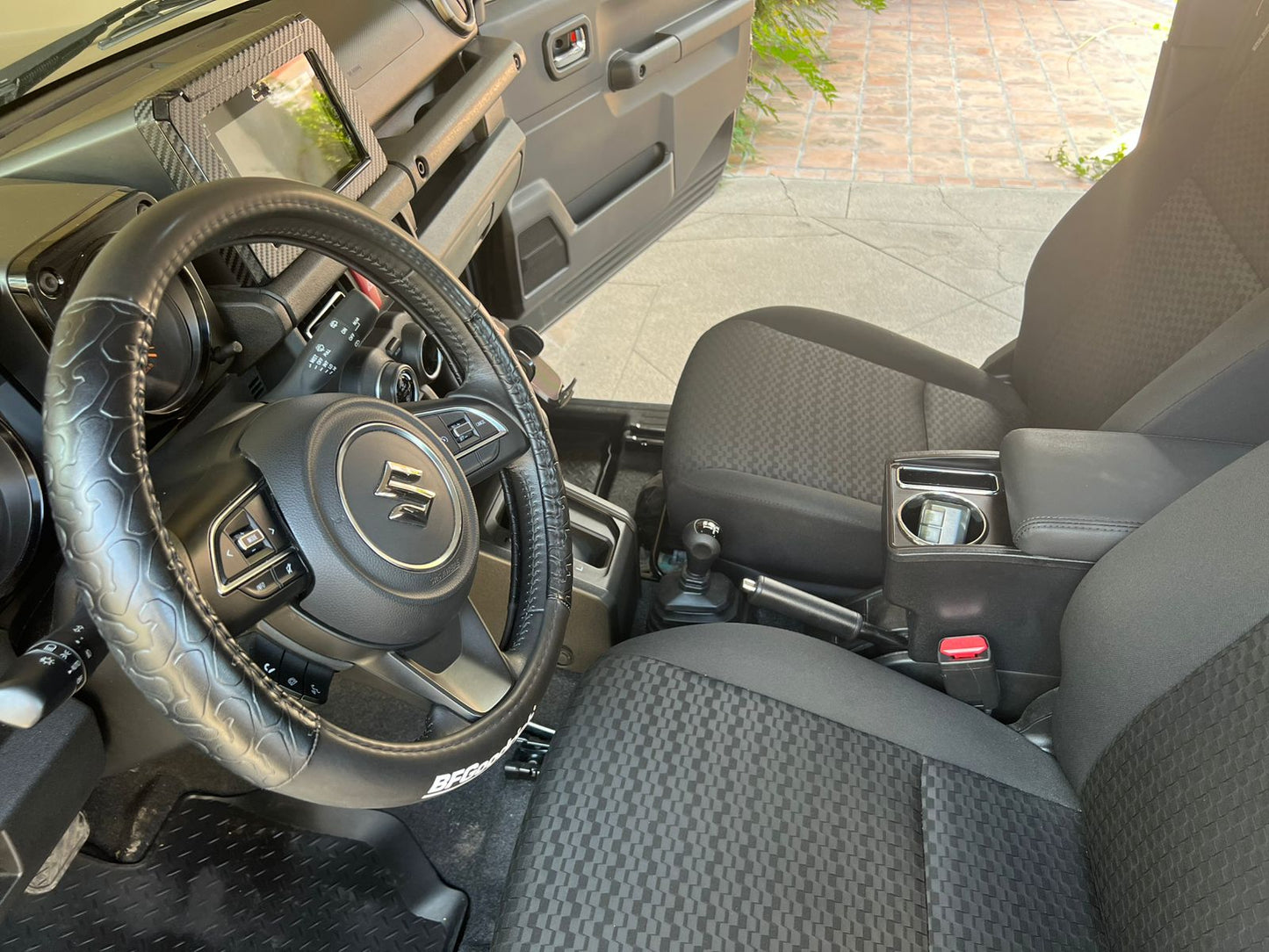 SUZUKI JIMNY GLX 4X4 2023