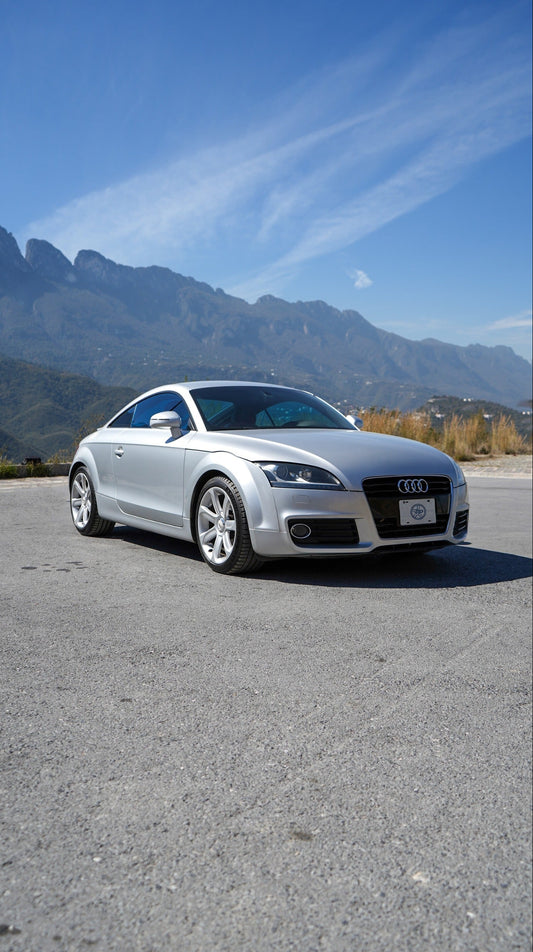 AUDI TT 2.0 2013