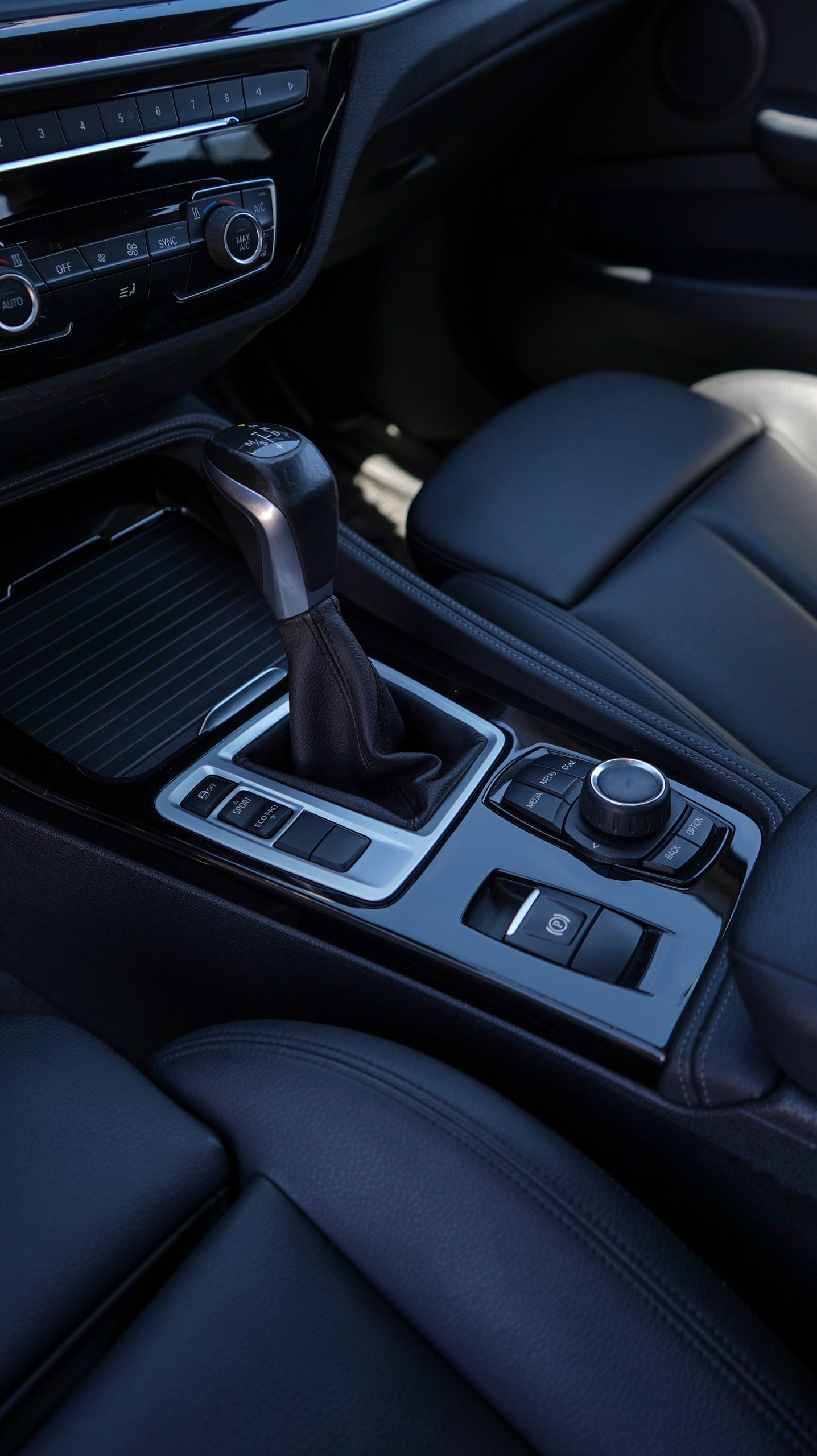 BMW Serie 1 Sedán 118i 2019
