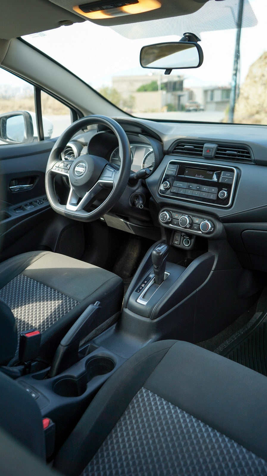 Nissan Versa 2021