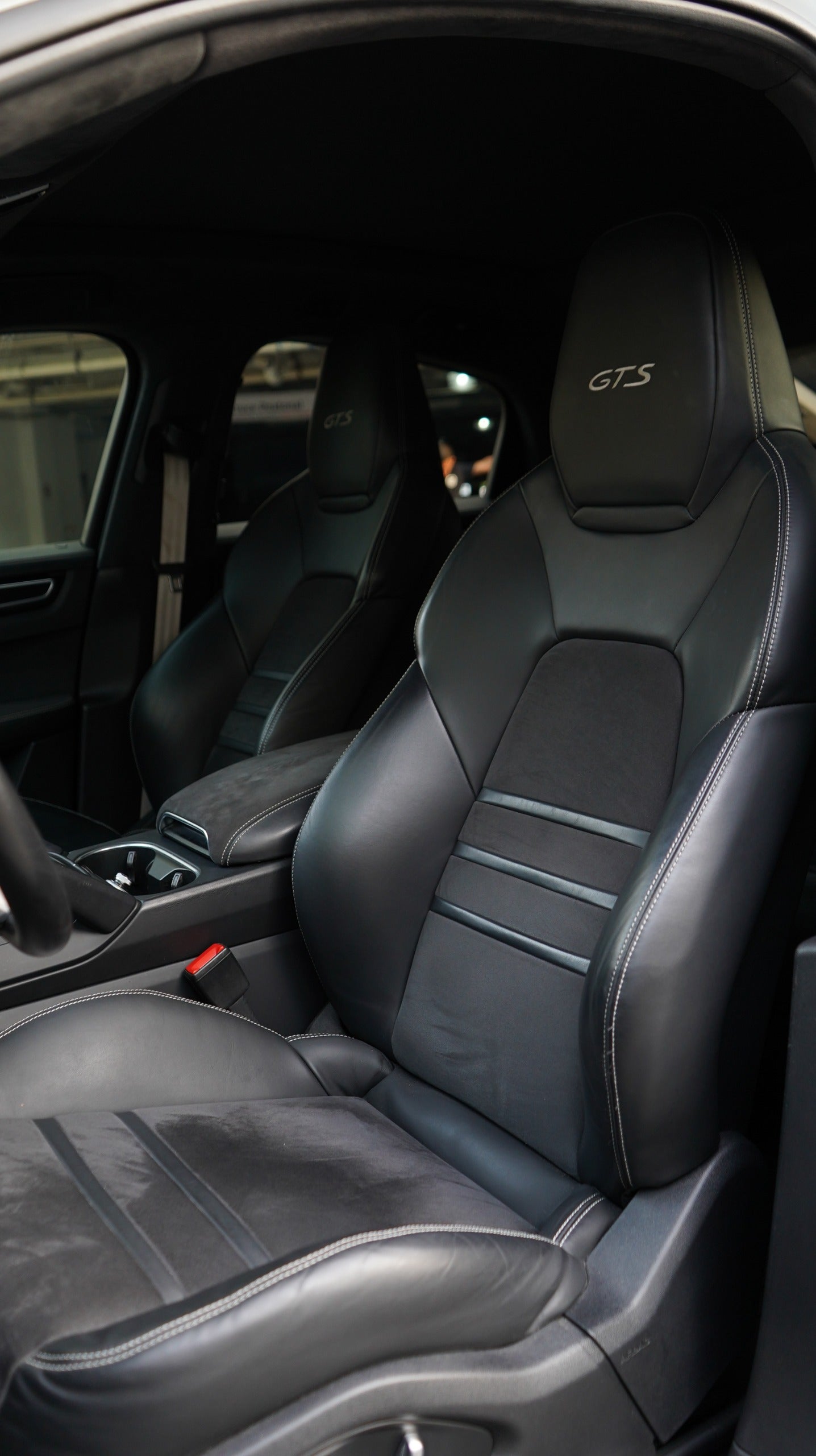 Porsche Cayenne GTS Coupé 2021
