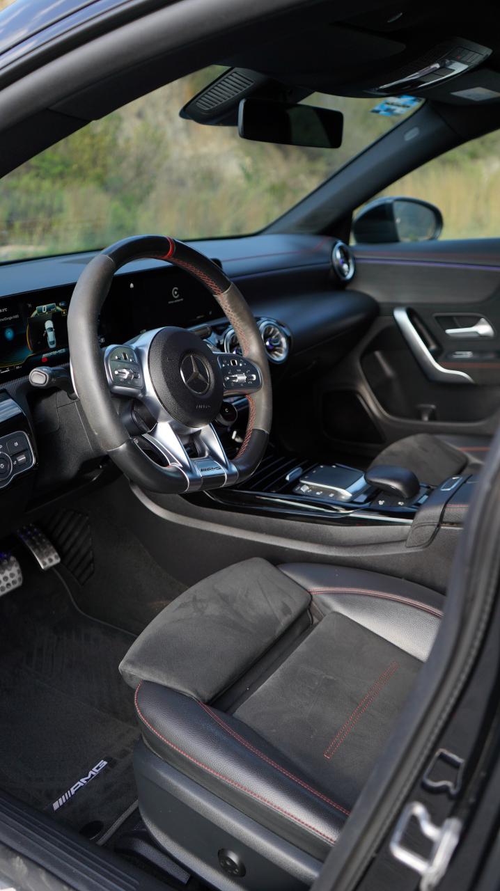 Mercedes-Benz CLA 35 AMG 2021