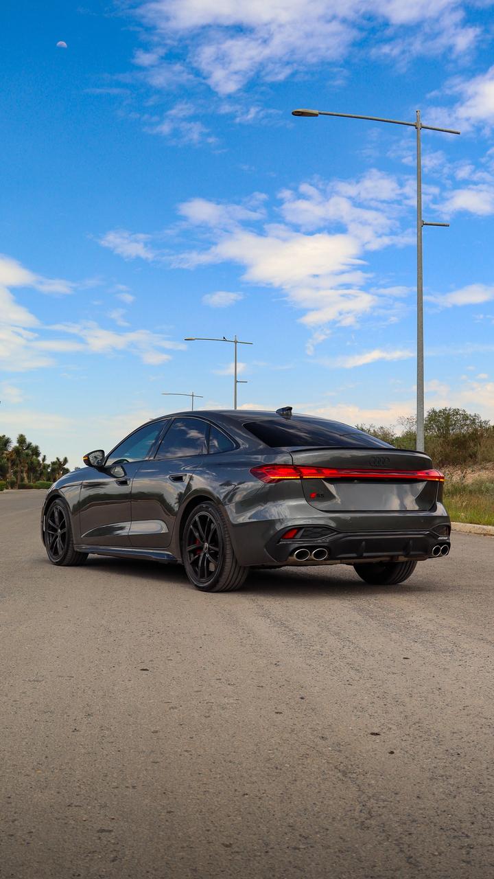 Audi S5 Sedan 2025