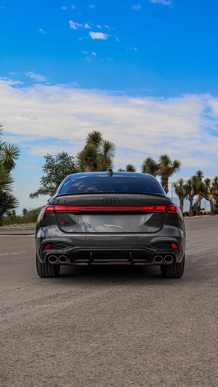Audi S5 Sedan 2025