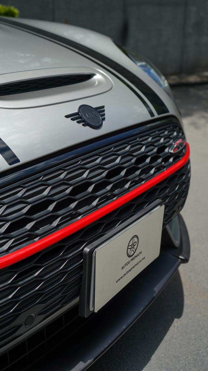 MINI CLUBMAN JCW 2024