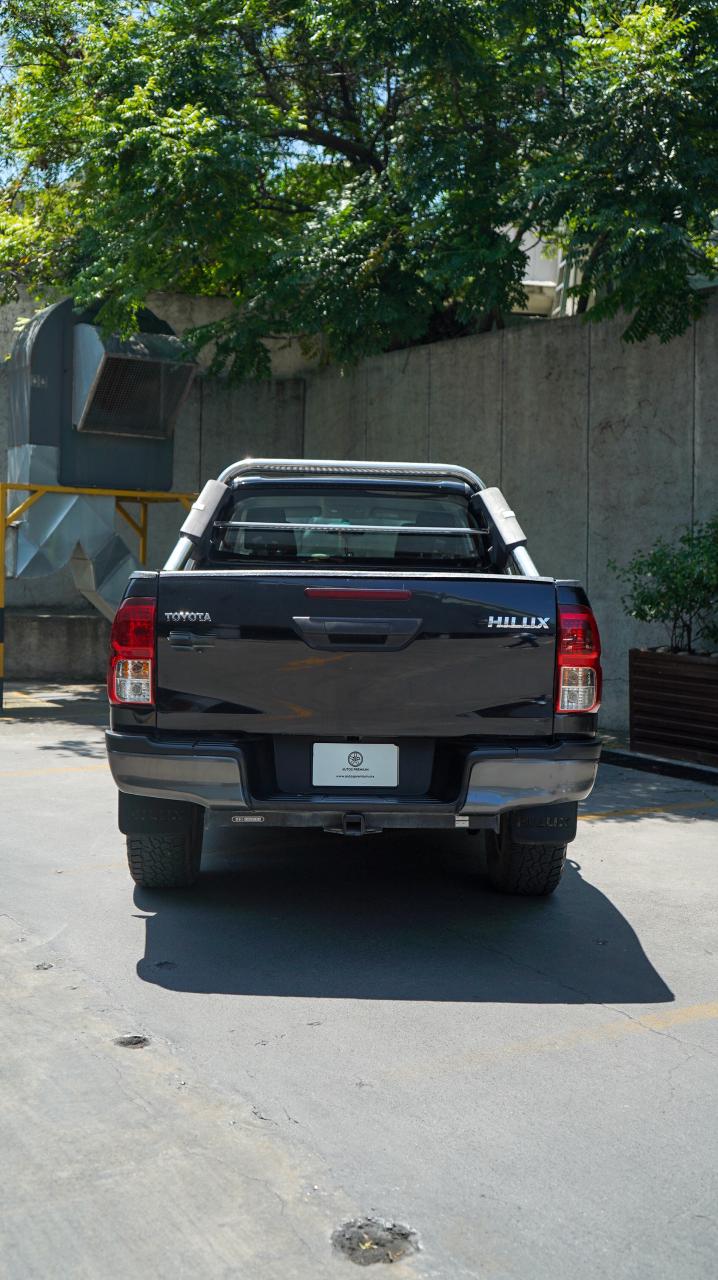 Toyota Hilux SR Doble Cabina STD 2019