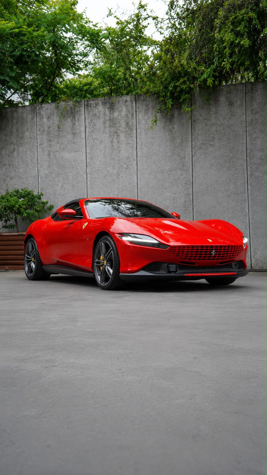 Ferrari Roma Spider 2026