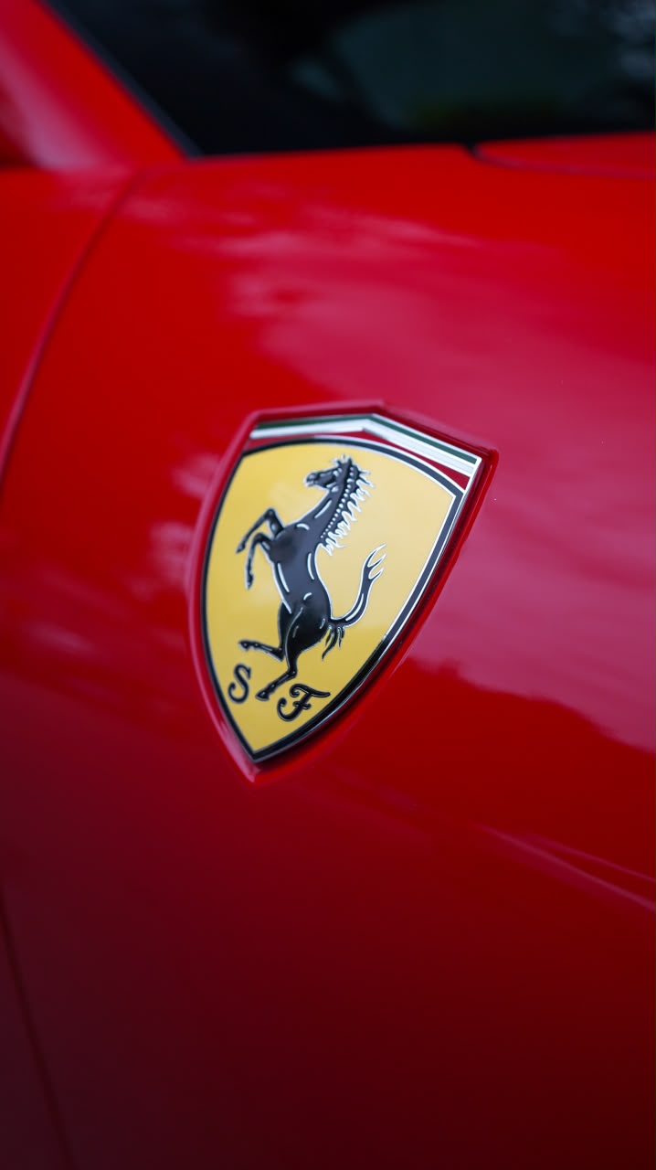 Ferrari Roma Spider 2026