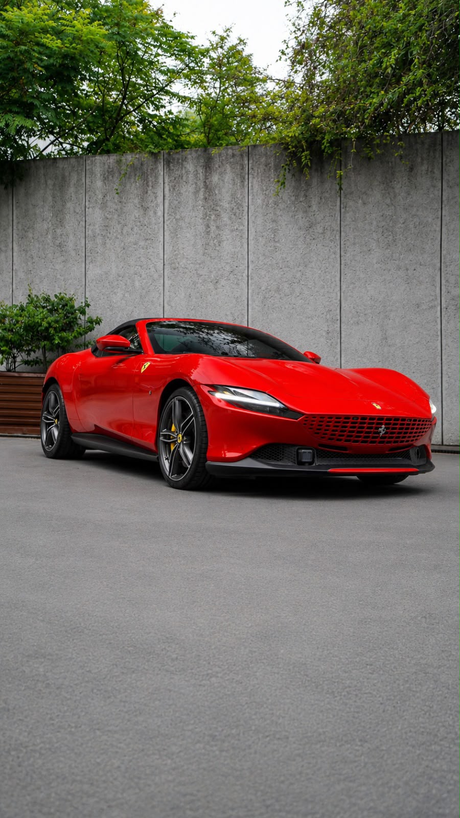 Ferrari Roma Spider 2026