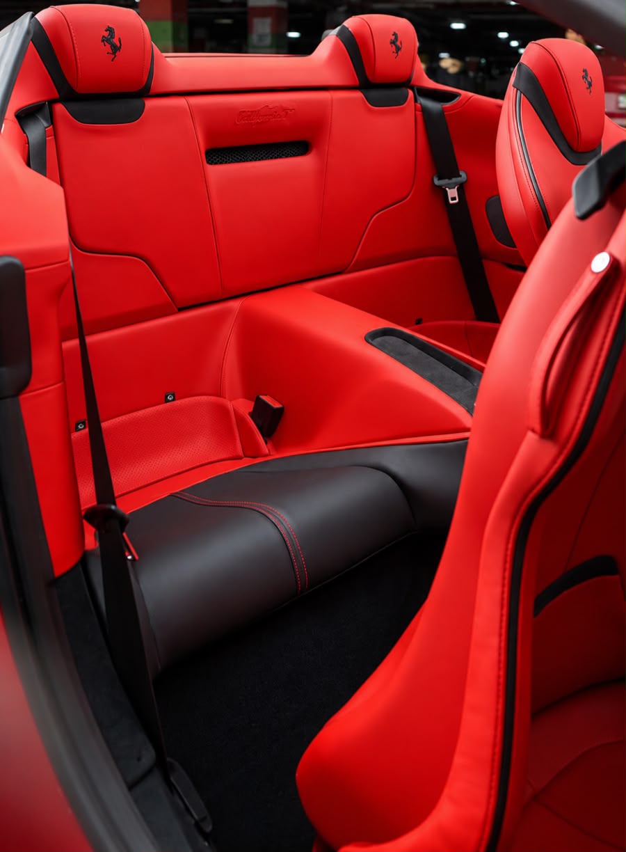 Ferrari Roma Spider 2026
