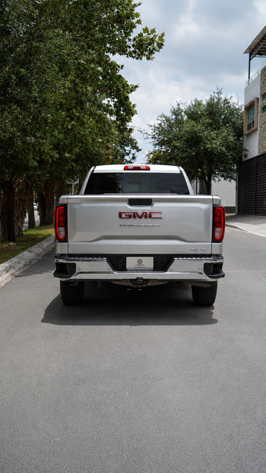 GMC Sierra SLE Regular Cabina 2021
