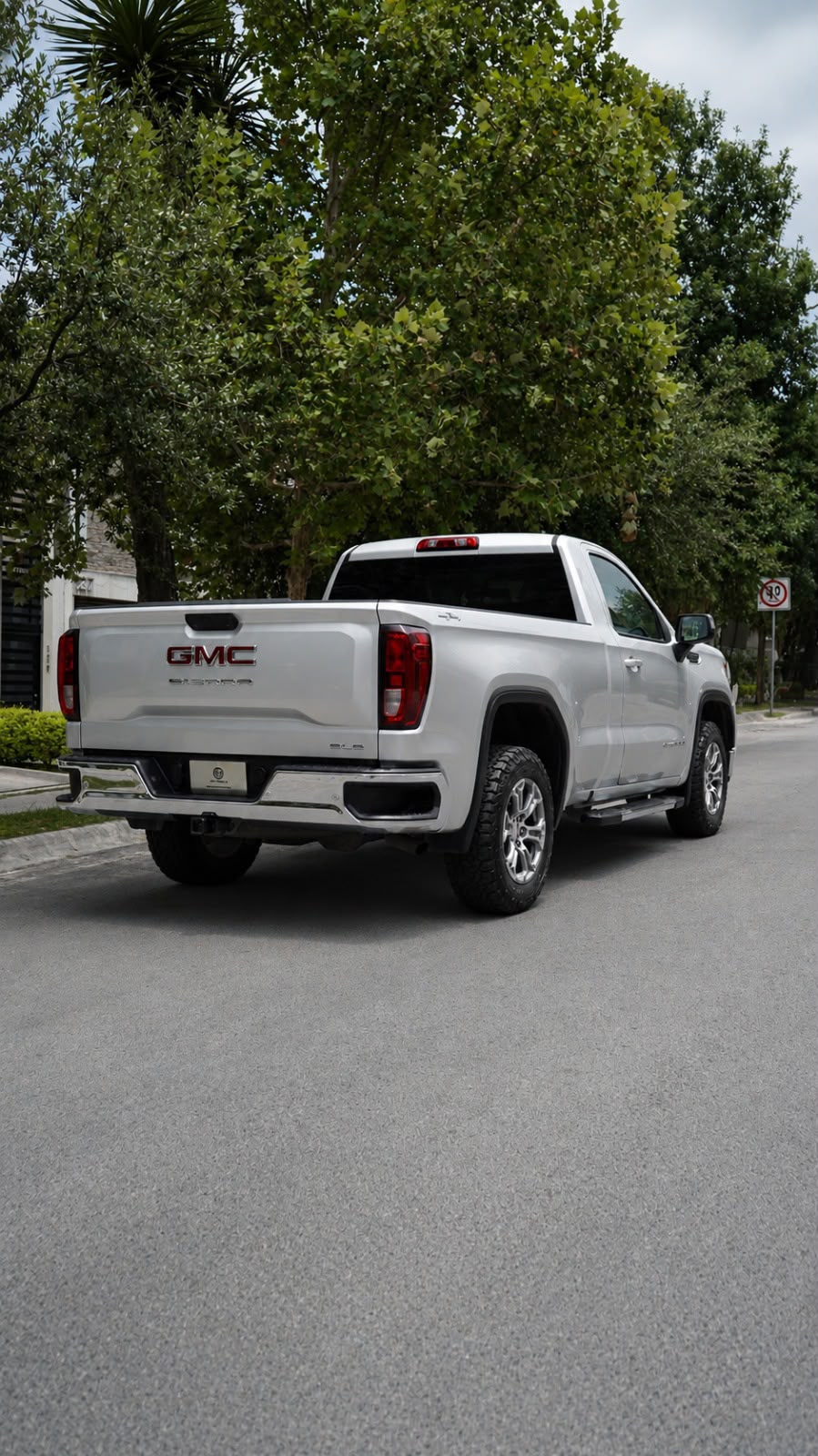 GMC Sierra SLE Regular Cabina 2021