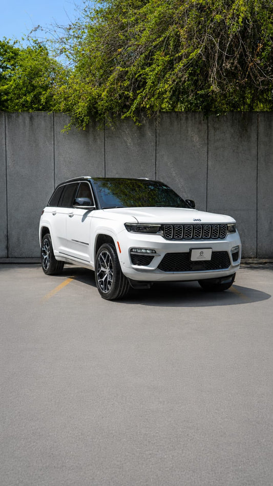 Jeep Grand Cherokee Summit L 2024 Blindada Nivel III+