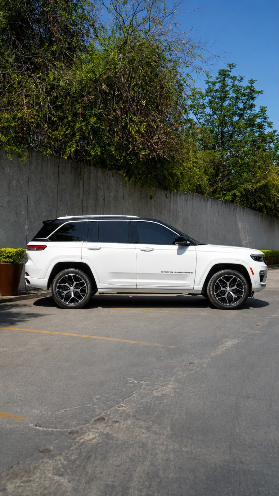 Jeep Grand Cherokee Summit L 2024 Blindada Nivel III+